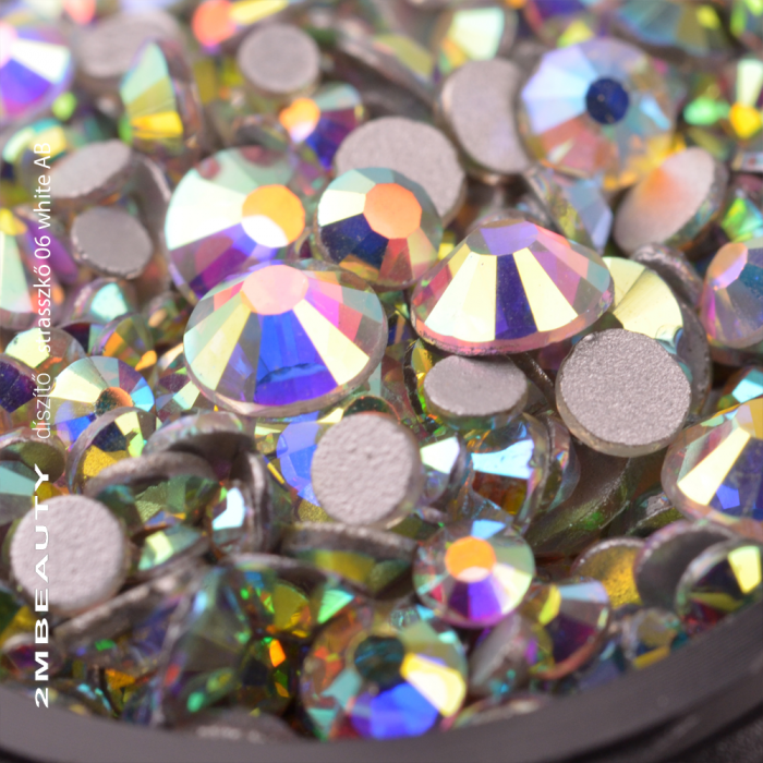 Strass 06 white AB